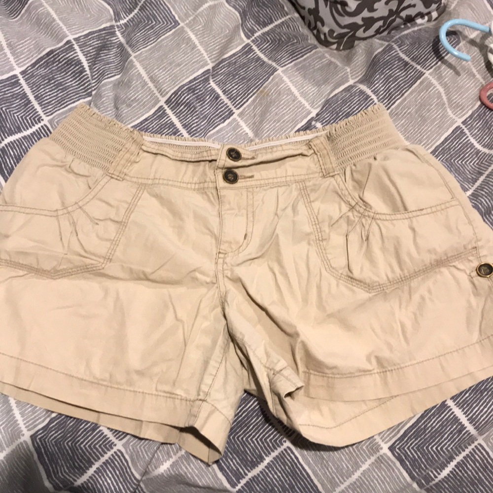 Khaki shorts